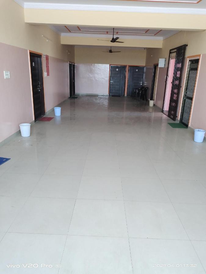 Hotel Purnima Palace Fatehpur  Bagian luar foto