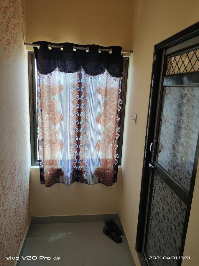 Hotel Purnima Palace Fatehpur  Bagian luar foto